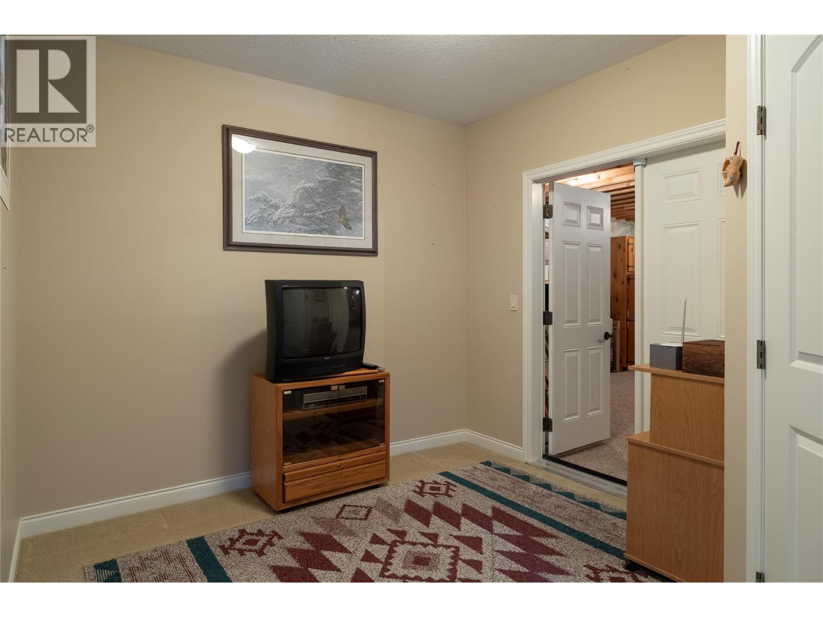 212 Harvest Court, Vernon