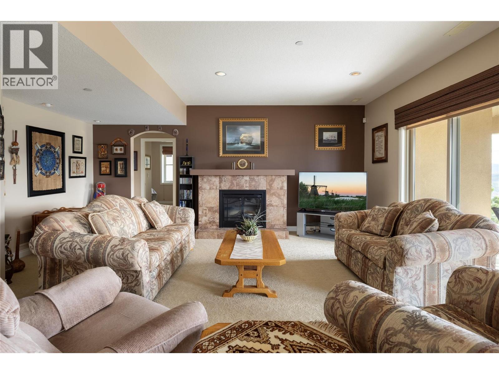 212 Harvest Court, Vernon