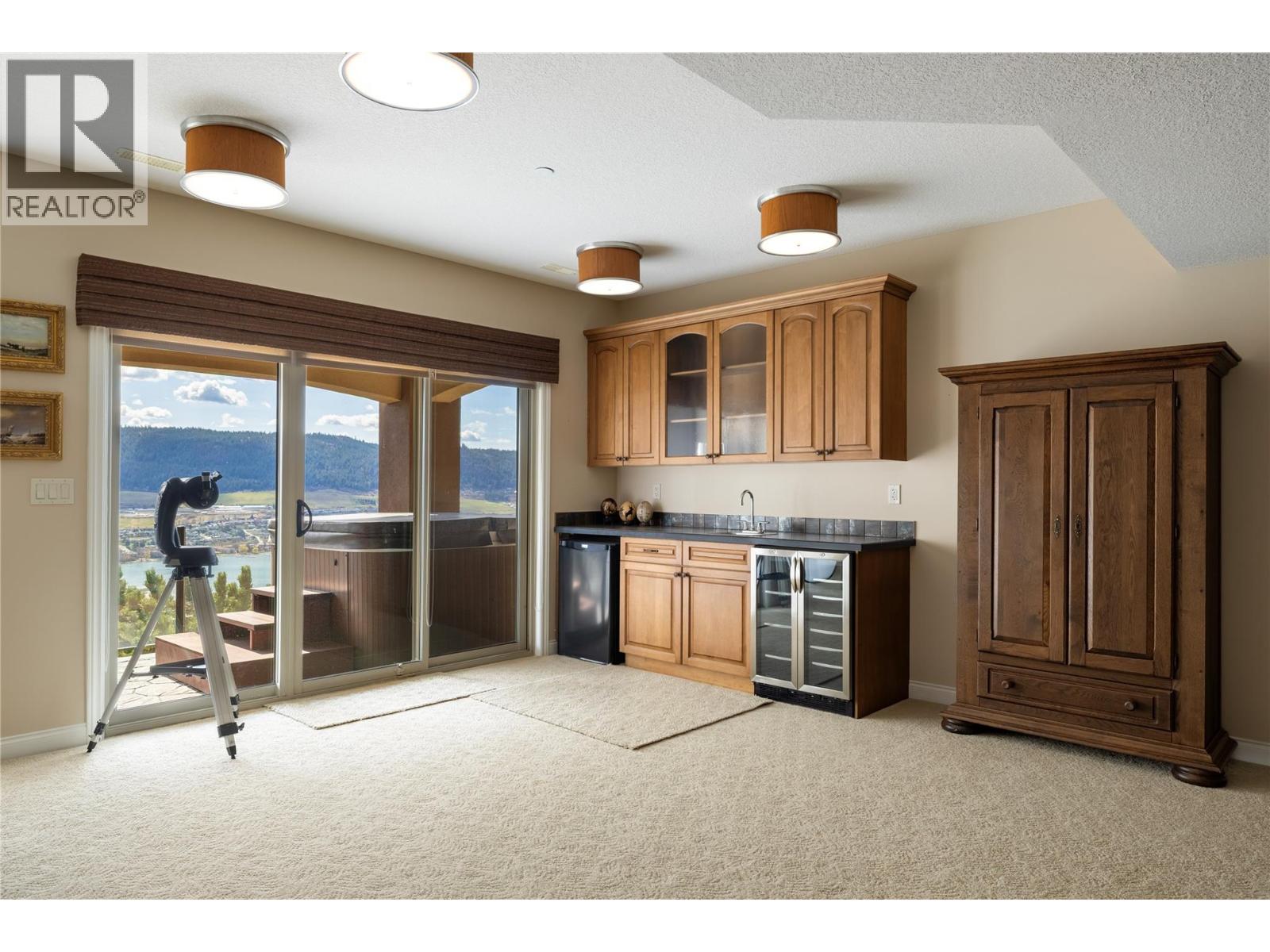 212 Harvest Court, Vernon