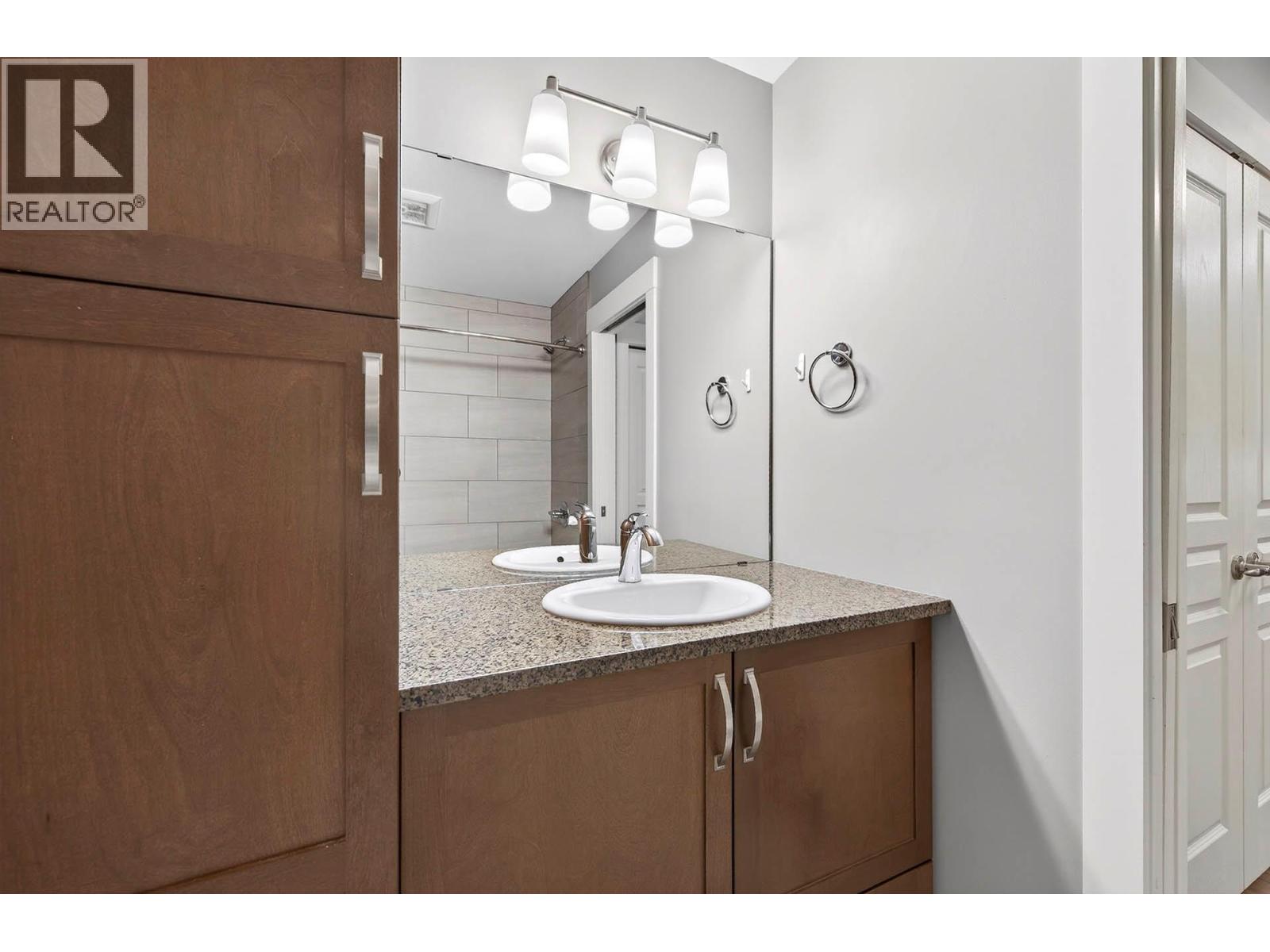 765 MCGILL Road Unit# 217, Kamloops