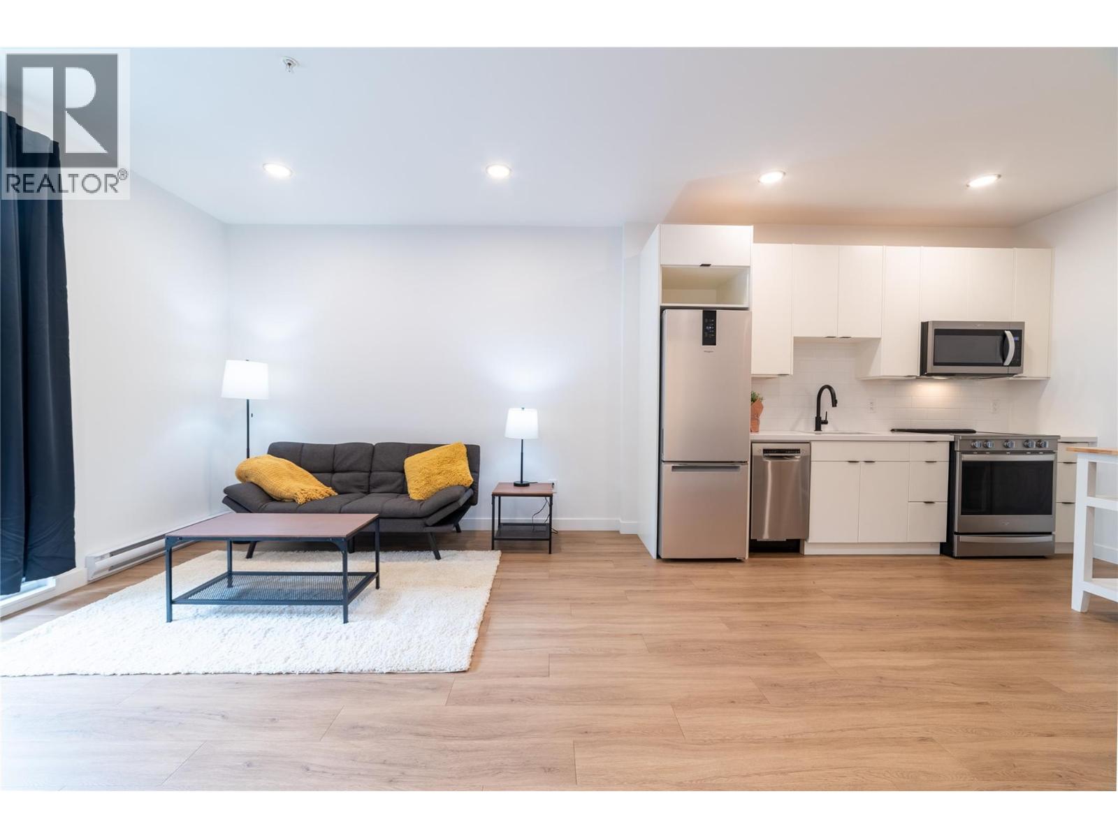 514 VICTORIA Street Unit# 207, Nelson