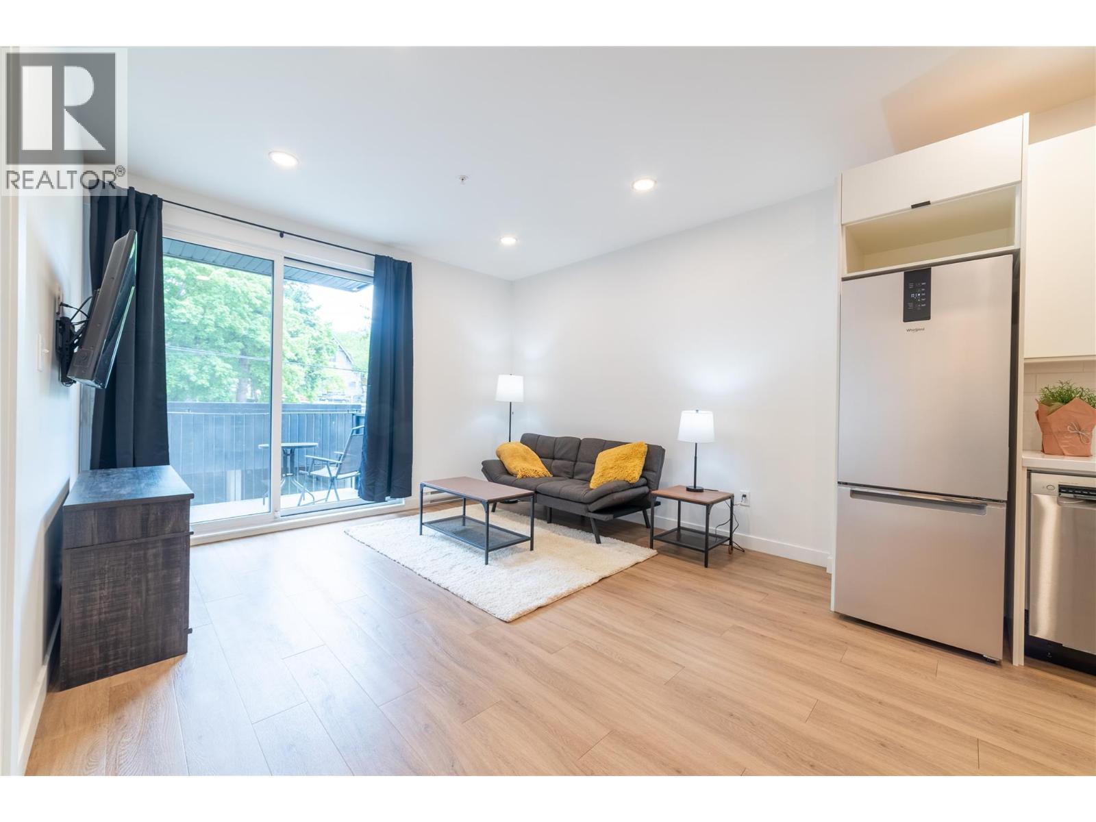 514 VICTORIA Street Unit# 207, Nelson