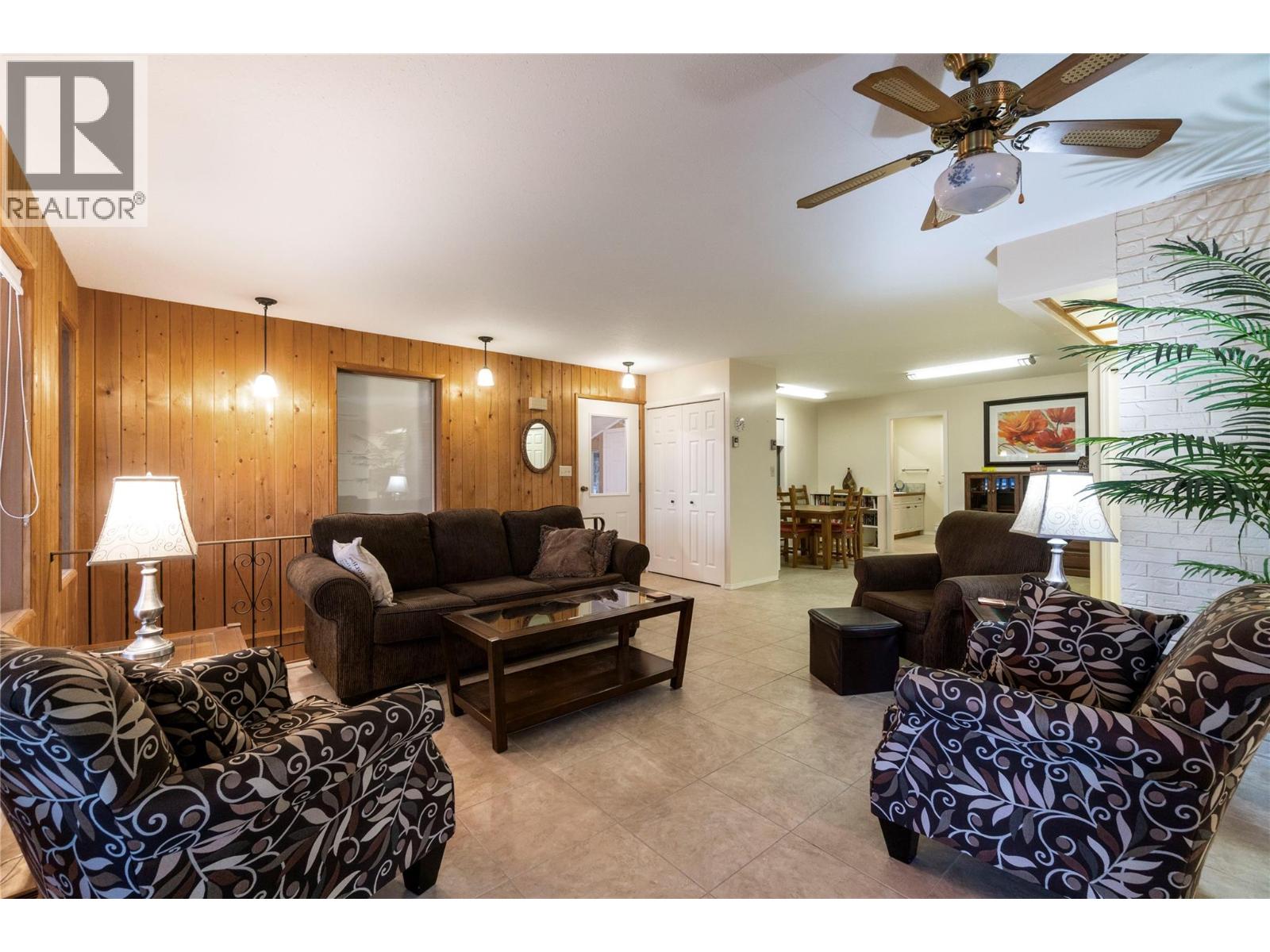 6807 Squilax - Anglemont Road, Magna Bay