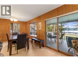 2pc Ensuite bath - 6807 Squilax - Anglemont Road, Magna Bay, BC V0E1M7 Photo 8