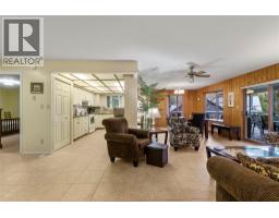 4pc Bathroom - 6807 Squilax - Anglemont Road, Magna Bay, BC V0E1M7 Photo 6