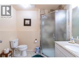 6807 Squilax - Anglemont Road, Magna Bay, BC V0E1M7 Photo 34