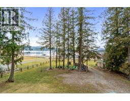 6807 Squilax - Anglemont Road, Magna Bay, BC V0E1M7 Photo 52