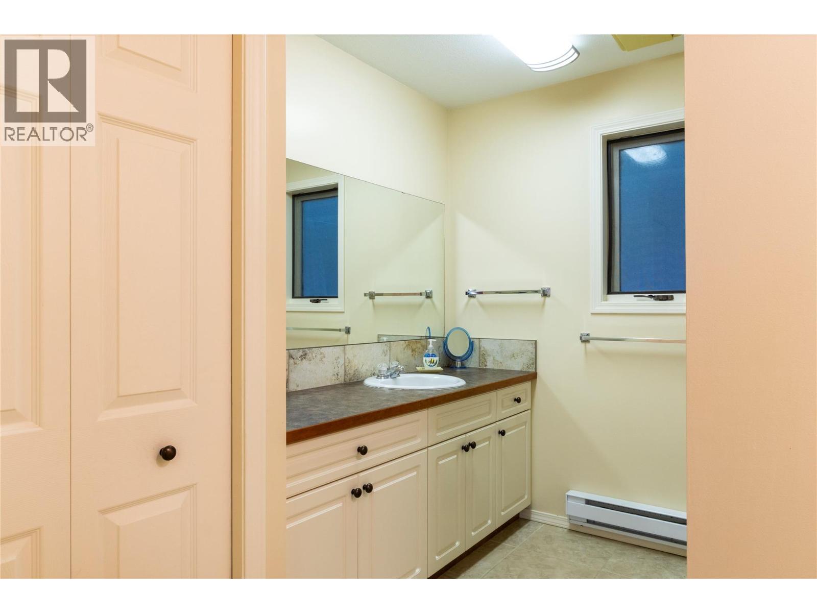 6807 Squilax - Anglemont Road - 20