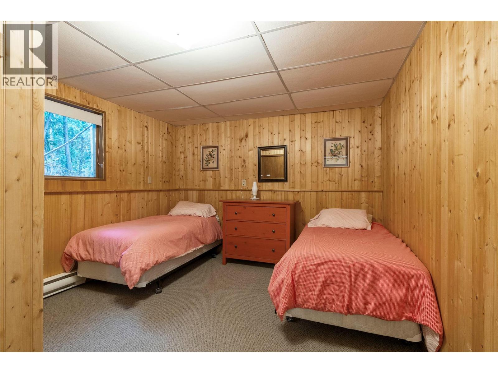 6807 Squilax - Anglemont Road, Magna Bay