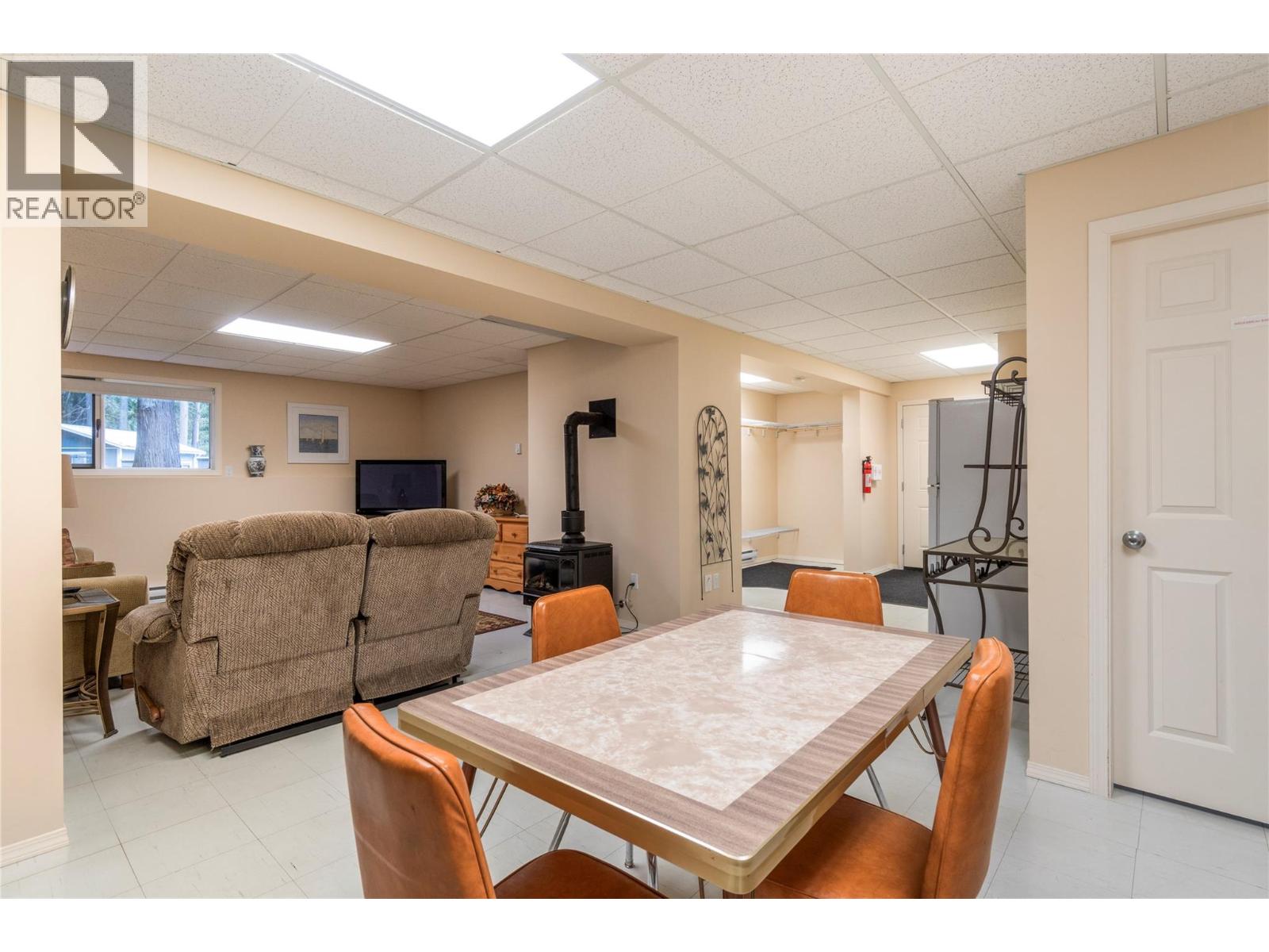 6807 Squilax - Anglemont Road, Magna Bay