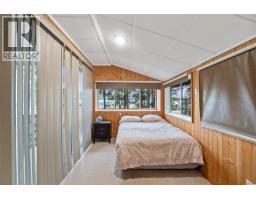 6807 Squilax - Anglemont Road, Magna Bay, BC V0E1M7 Photo 28