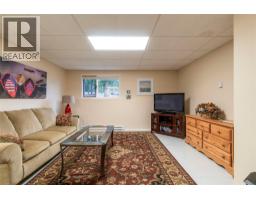 6807 Squilax - Anglemont Road, Magna Bay, BC V0E1M7 Photo 38