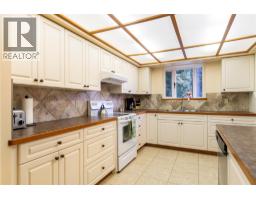 6807 Squilax - Anglemont Road, Magna Bay, BC V0E1M7 Photo 16