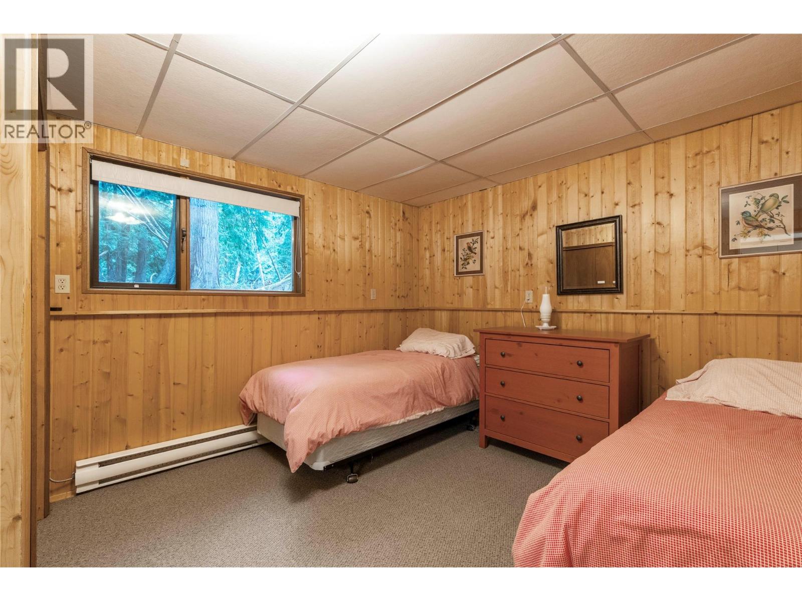 6807 Squilax - Anglemont Road - 30
