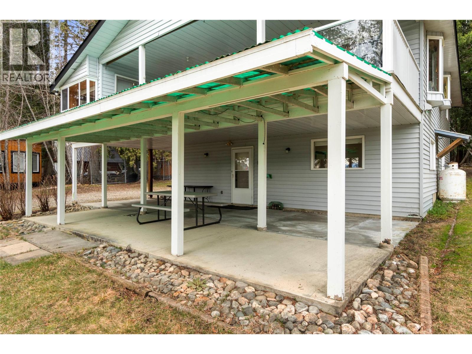 6807 Squilax - Anglemont Road, Magna Bay