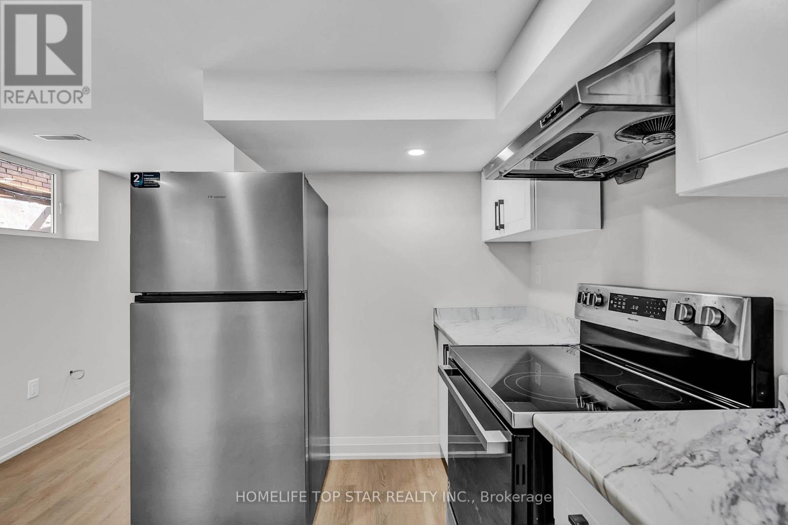 56 MORTIMER AVENUE - 31