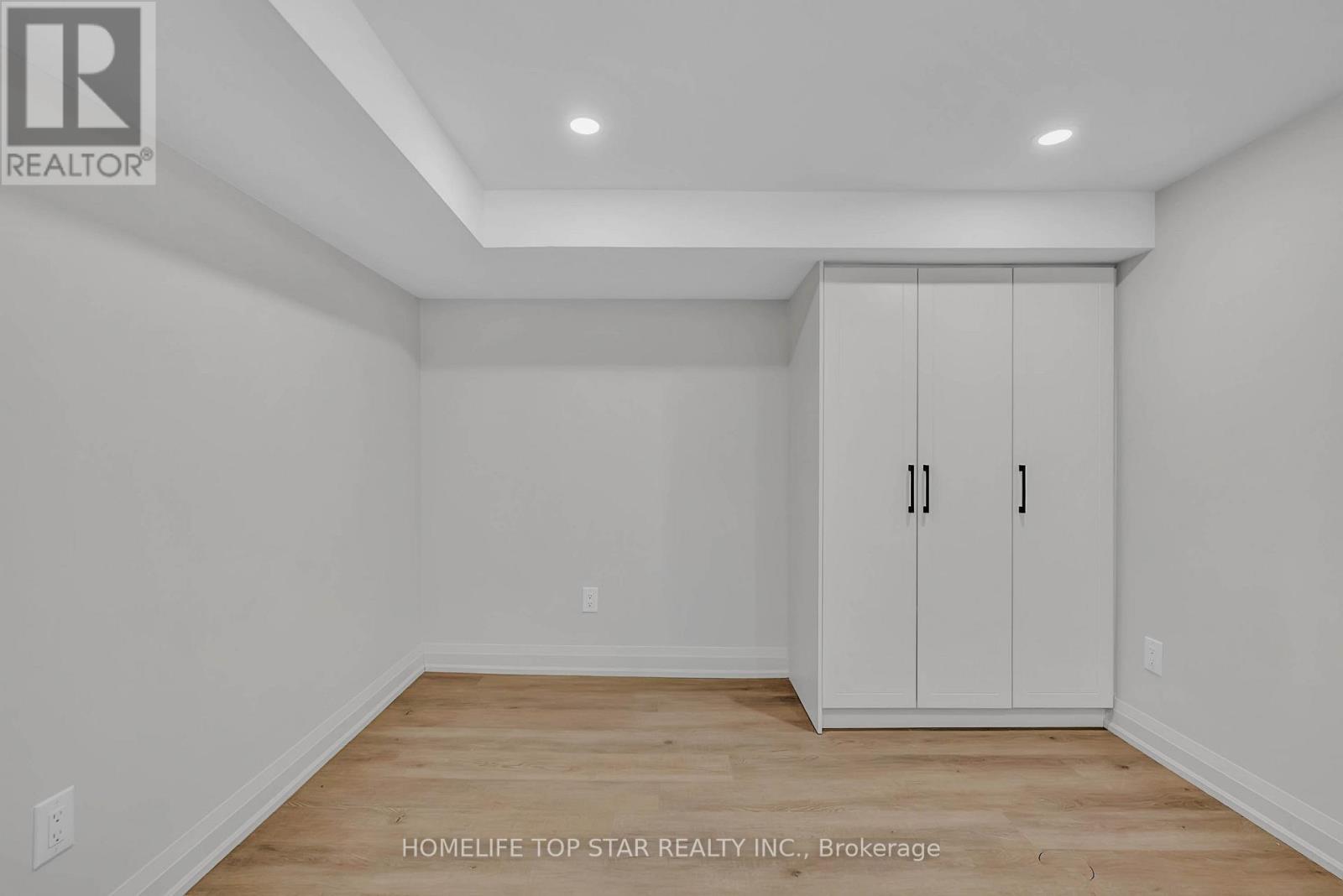 56 MORTIMER AVENUE - 34