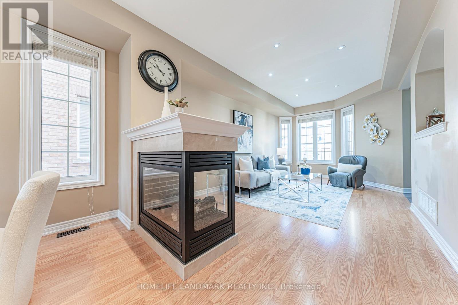 14 DUNCAN ROAD - 13