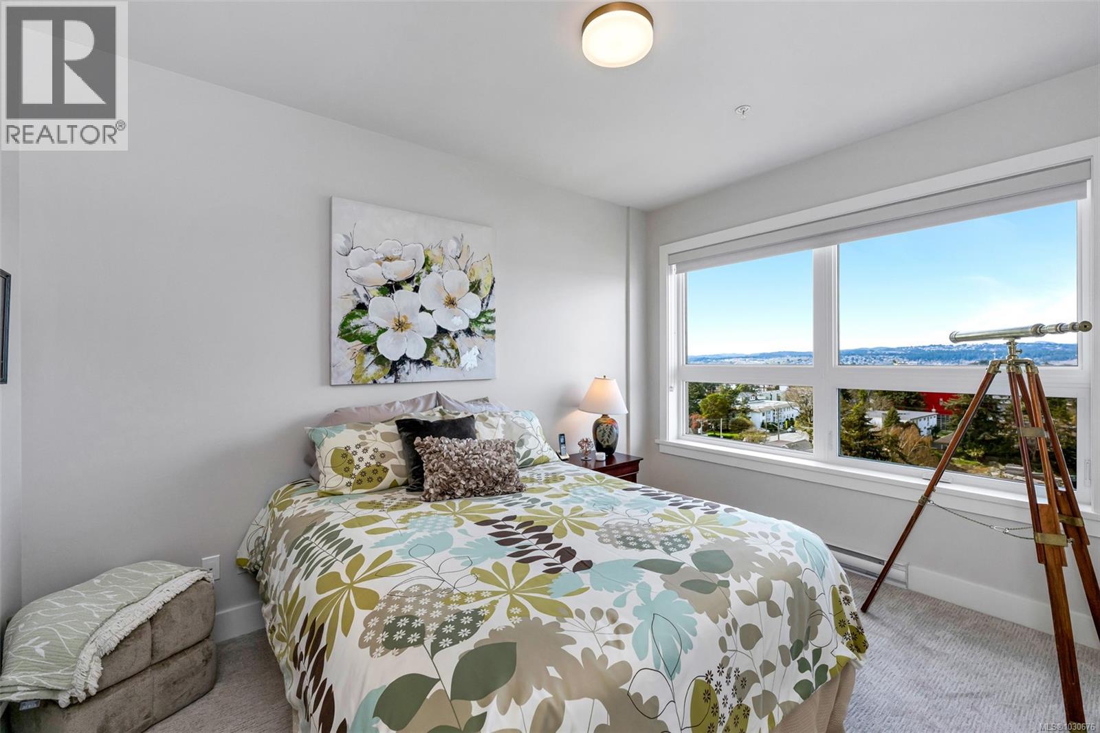 907 622 Admirals Road, Esquimalt