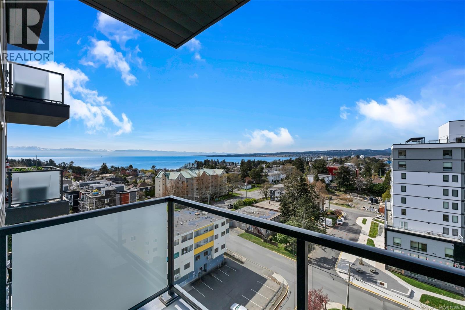 907 622 Admirals Road, Esquimalt