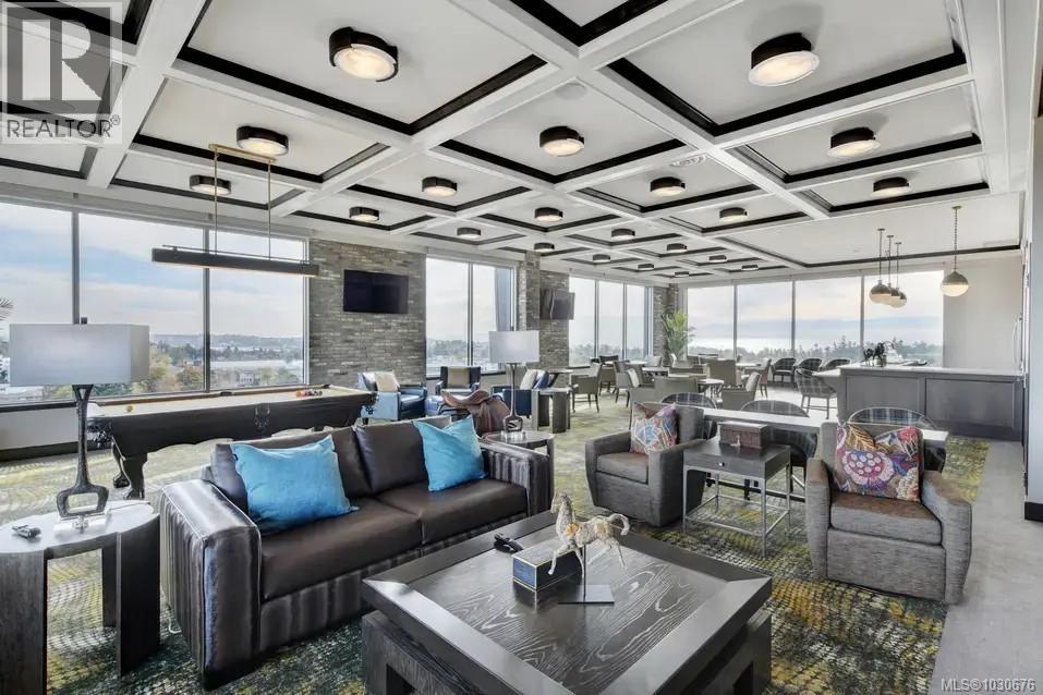 907 622 Admirals Road, Esquimalt