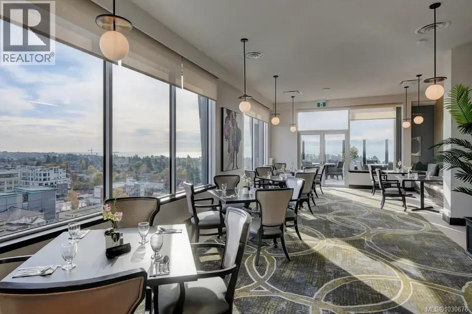 907 622 Admirals Road, Esquimalt