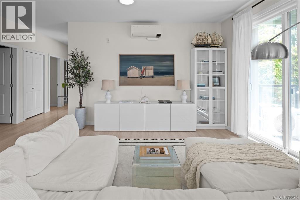 301 842 Orono Avenue, Langford