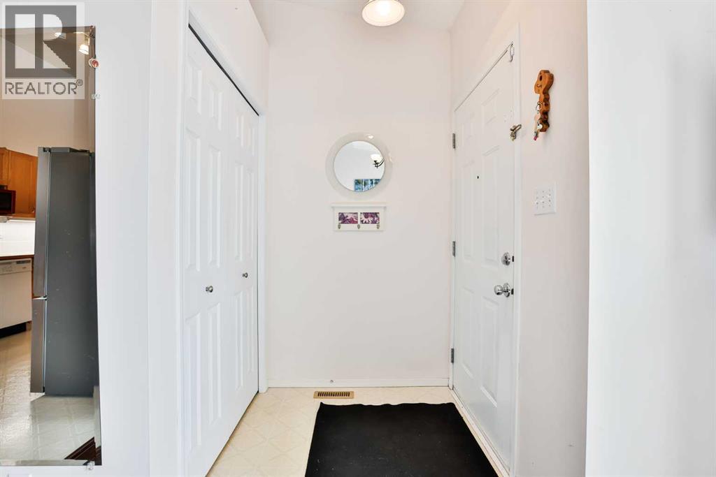 289 COUGAR WAY N - Image 3