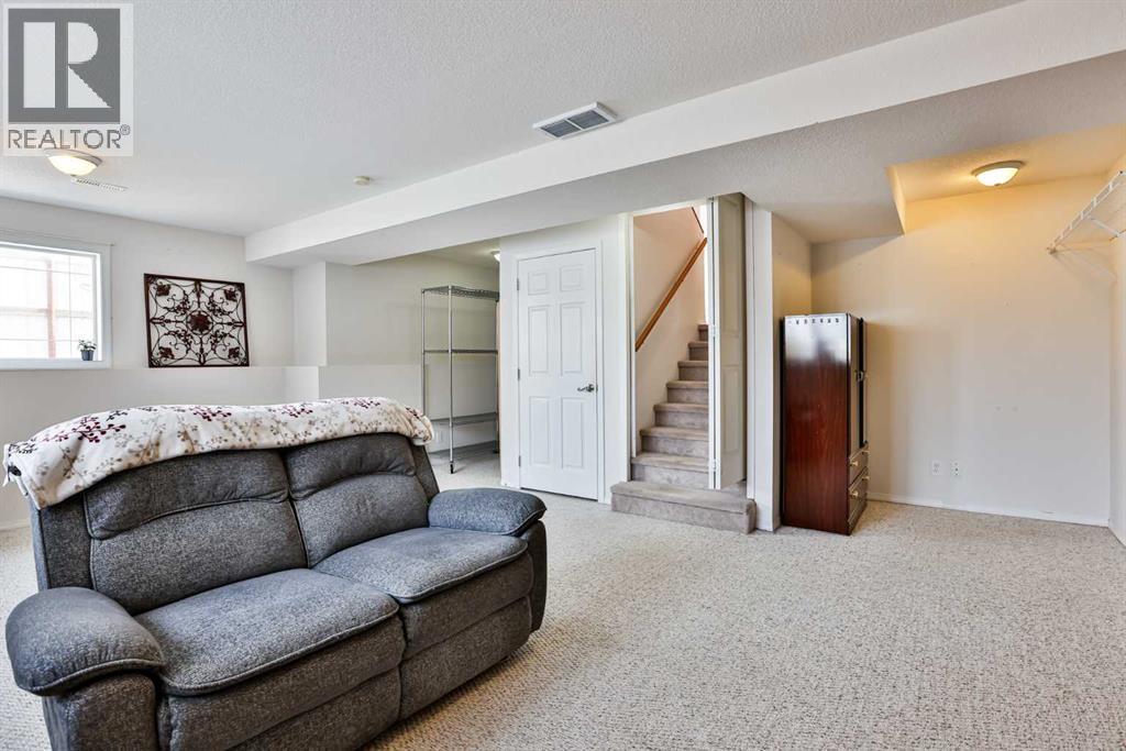 289 COUGAR WAY N - 16