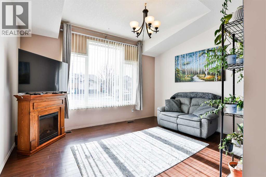 289 COUGAR WAY N - 5