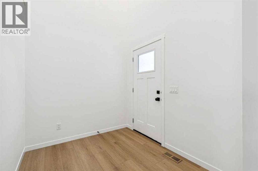 Single Family House for Sale in  Bartlett Row SE Rangeview Calgary 