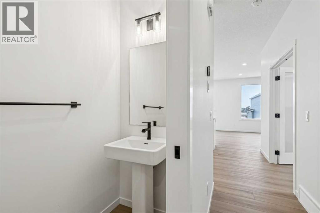 Single Family House for Sale in  Bartlett Row SE Rangeview Calgary 