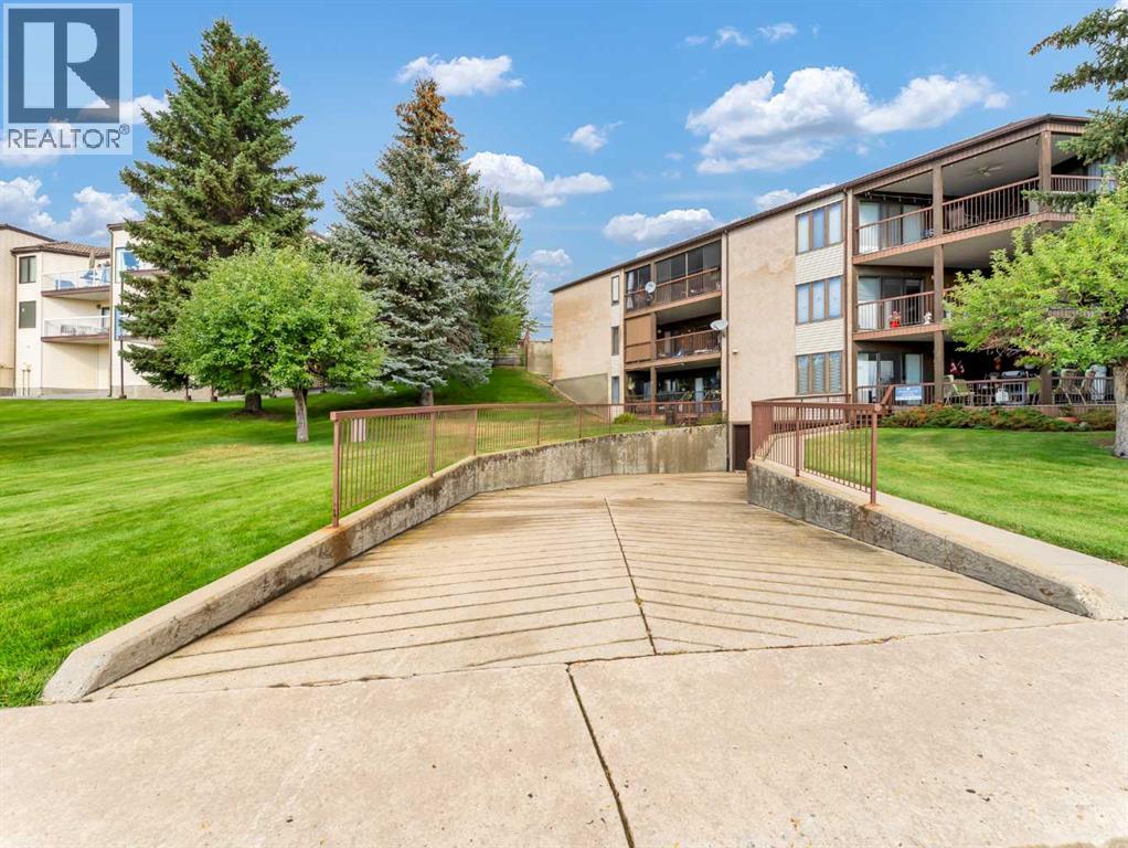 #1 1165 16 STREET NE - Image 2