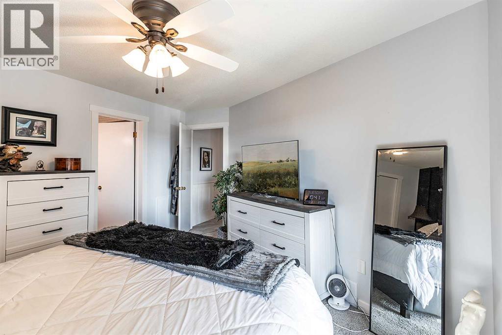 #1 1165 16 STREET NE - 33