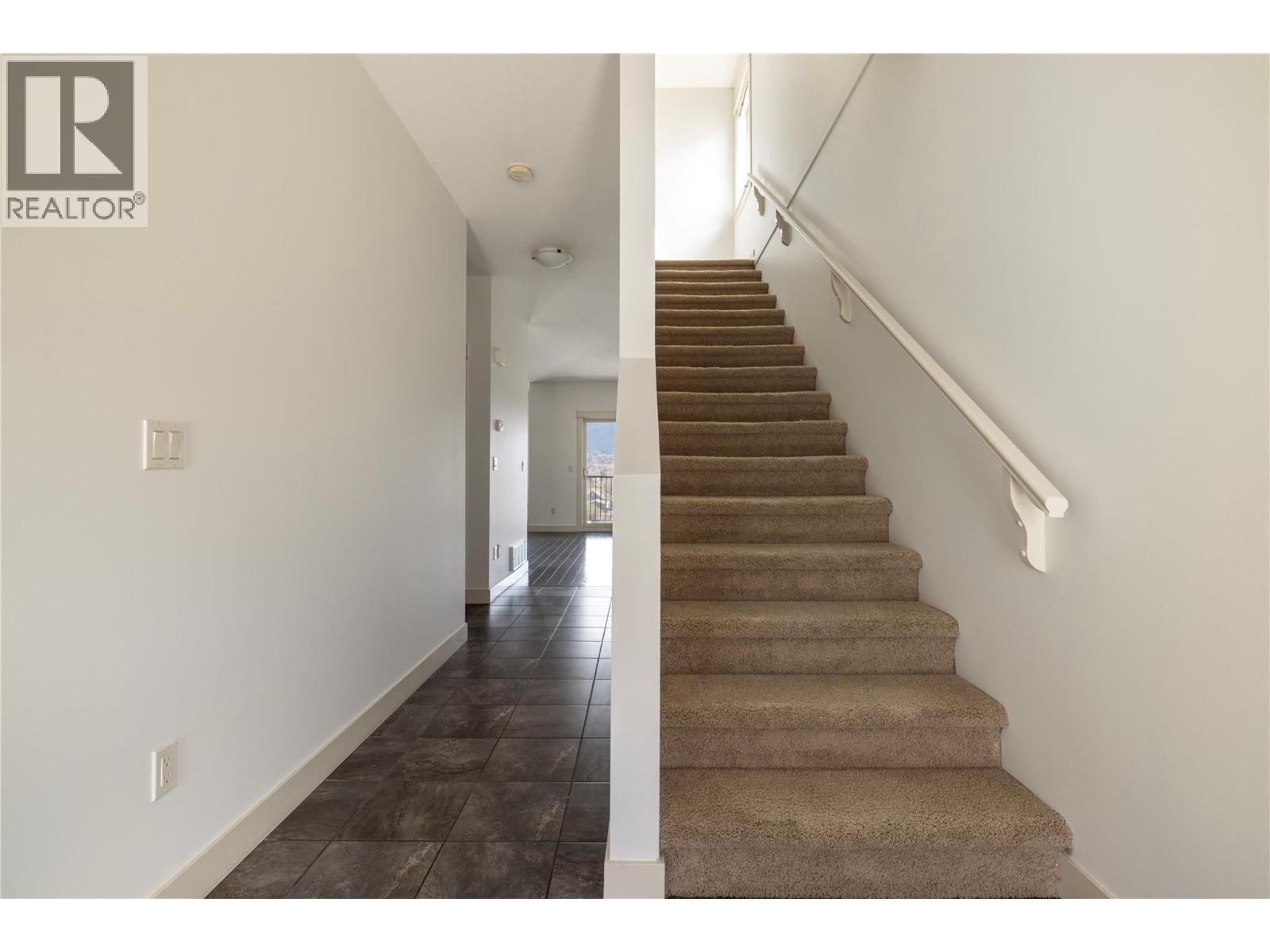 701 4900 Heritage Drive, Vernon