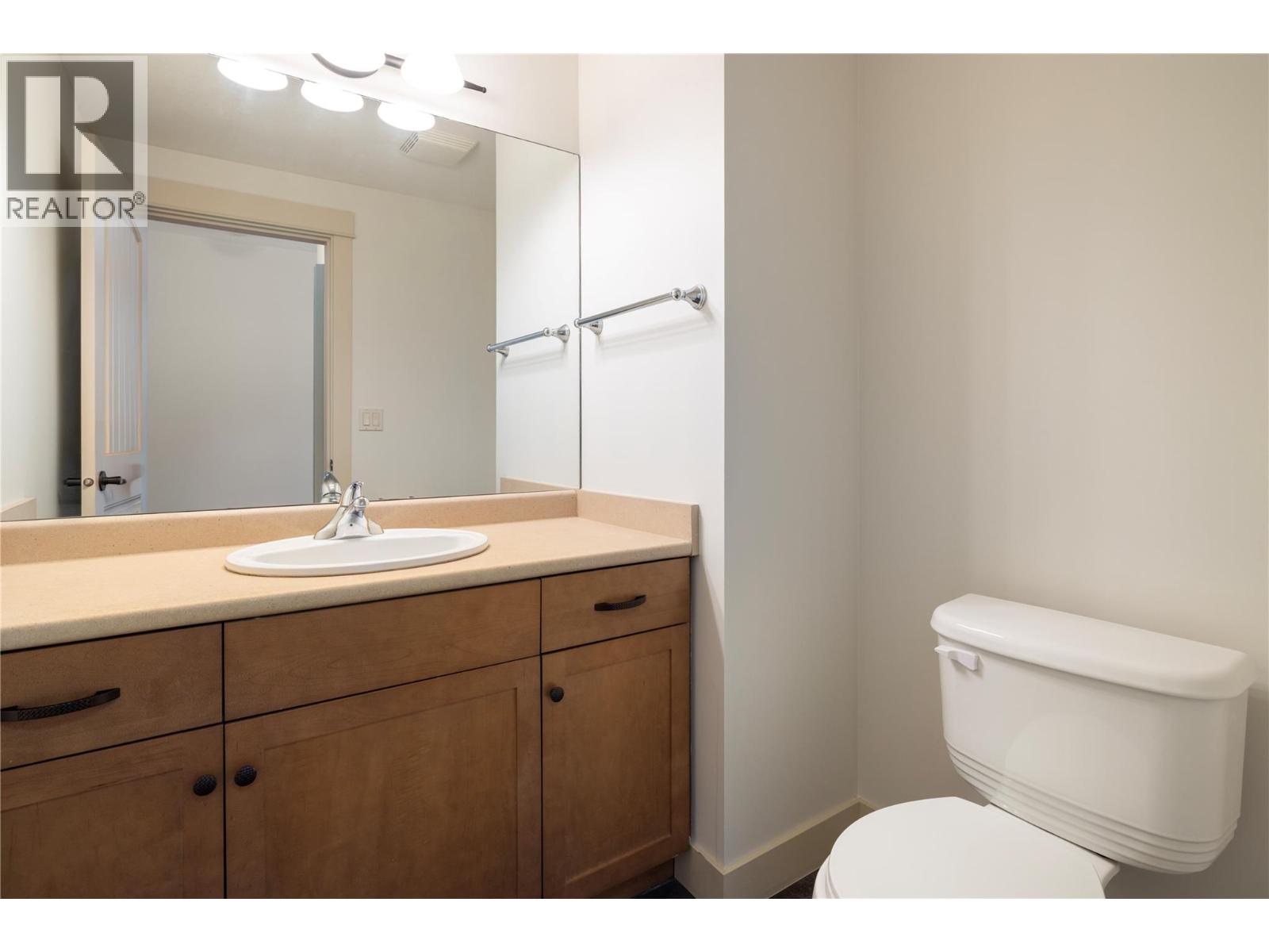 701 4900 Heritage Drive, Vernon