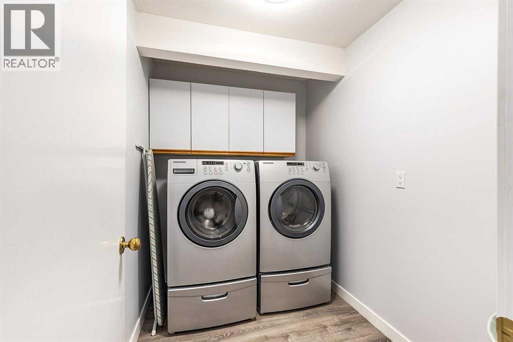 #1 1165 16 STREET NE - 26