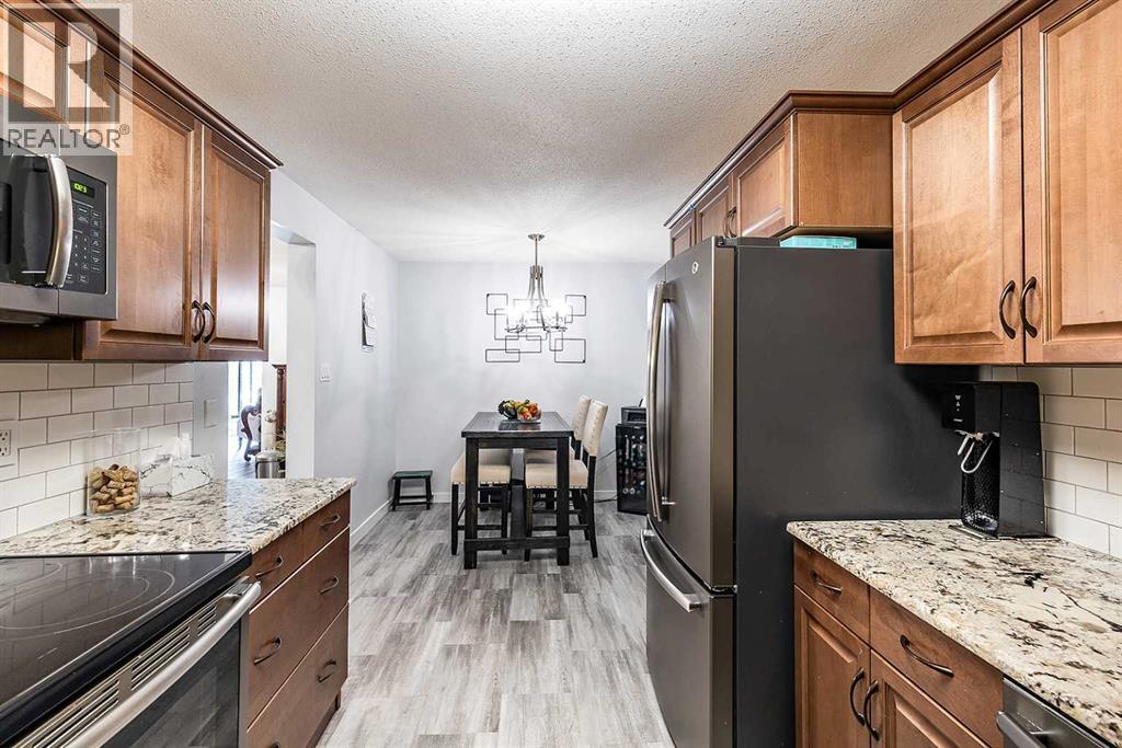 #1 1165 16 STREET NE - 16