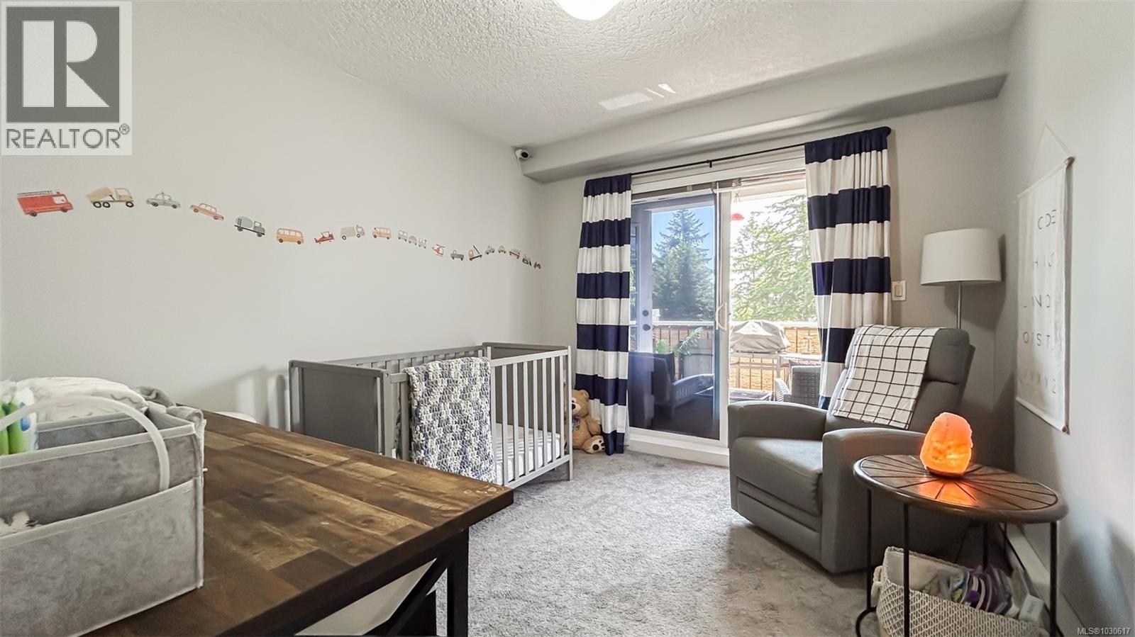 #403 2823 JACKLIN RD - 12