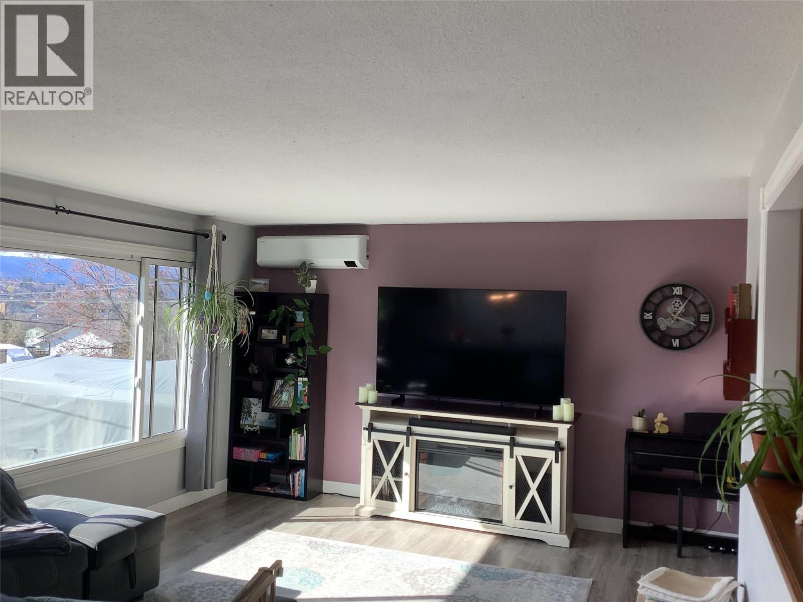 10651 SHERMAN DRIVE - 11