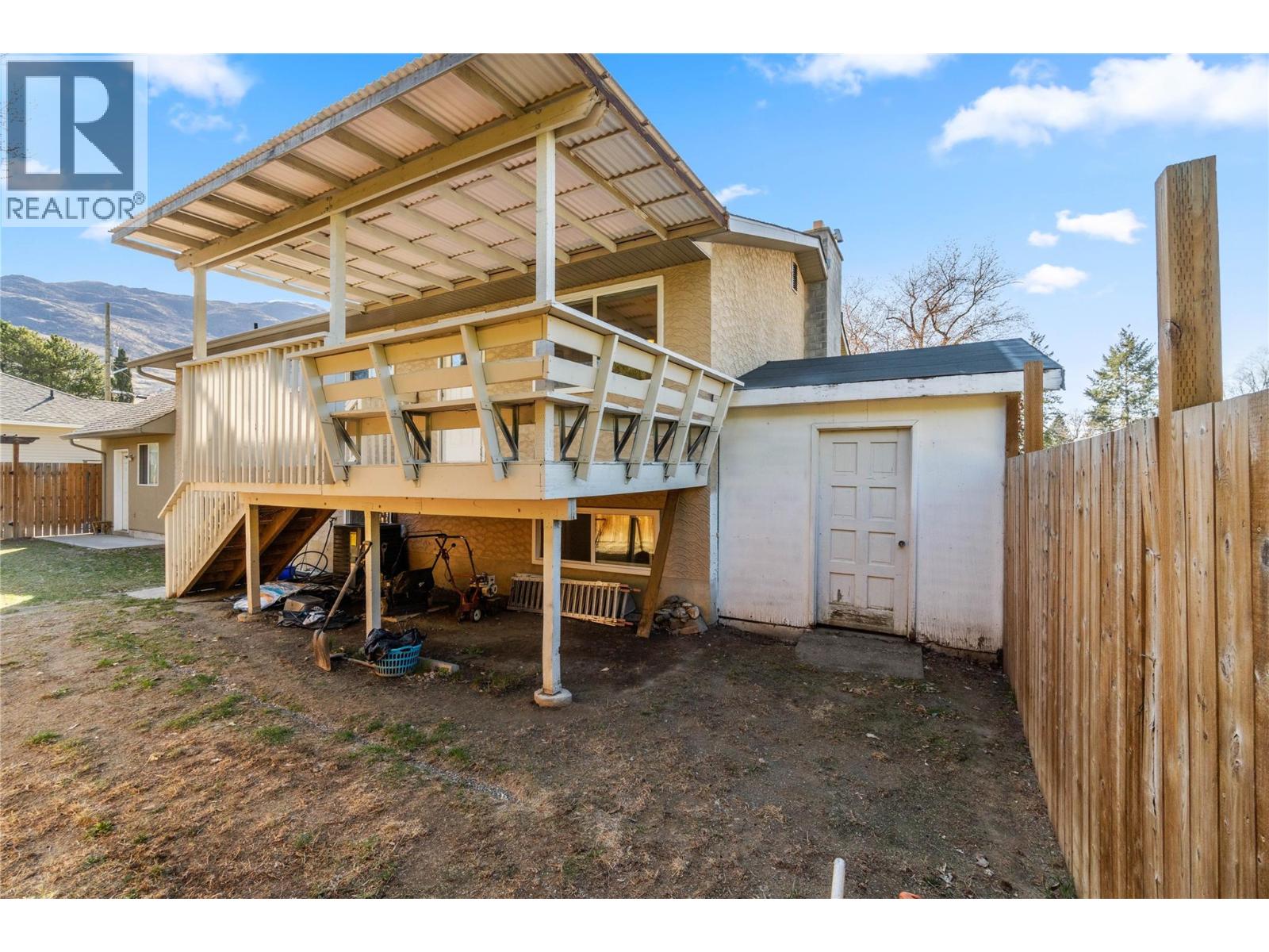 612 GORDONEL ROAD - 29