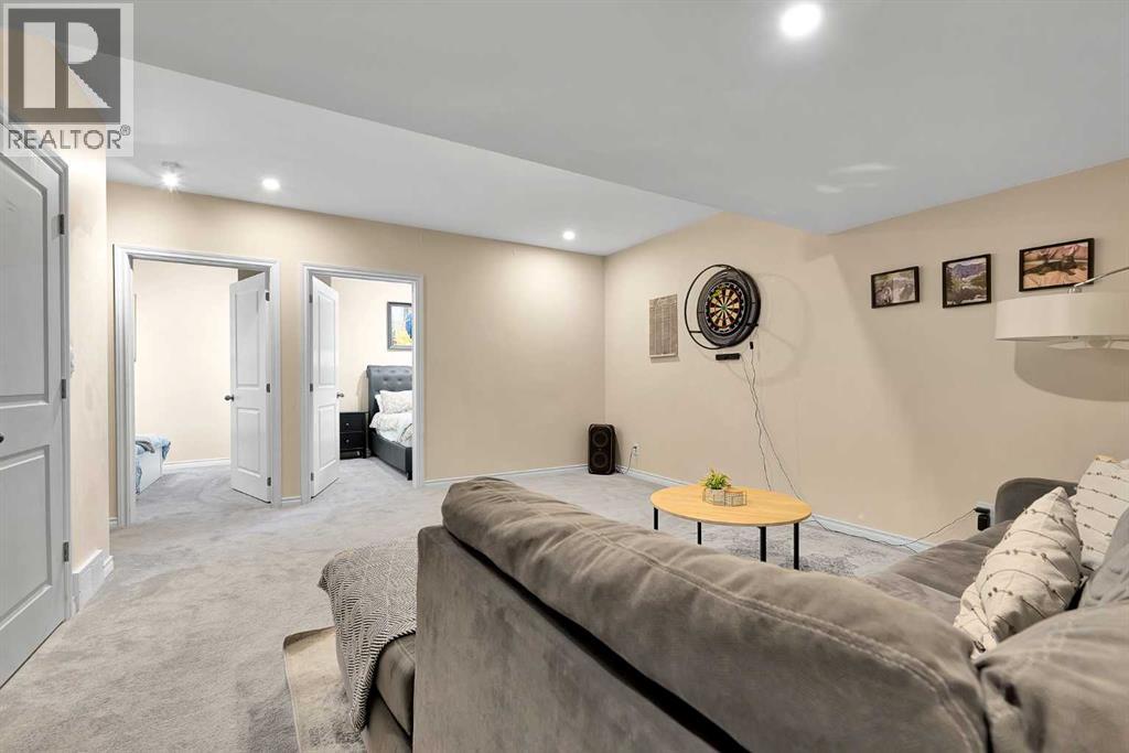 151 HERITAGE DRIVE - 34