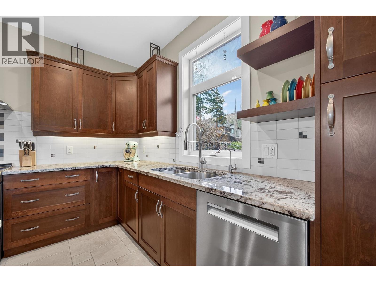 2478 Stone Grove Crescent, West Kelowna