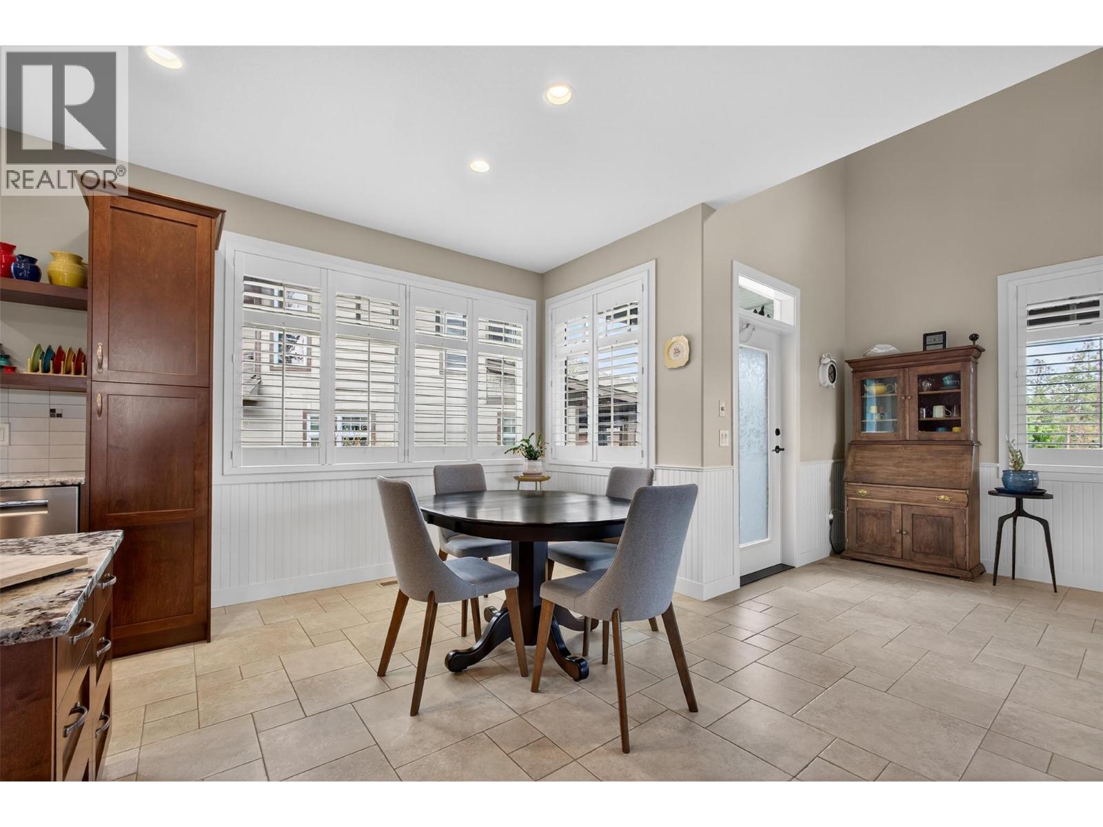 2478 Stone Grove Crescent, West Kelowna