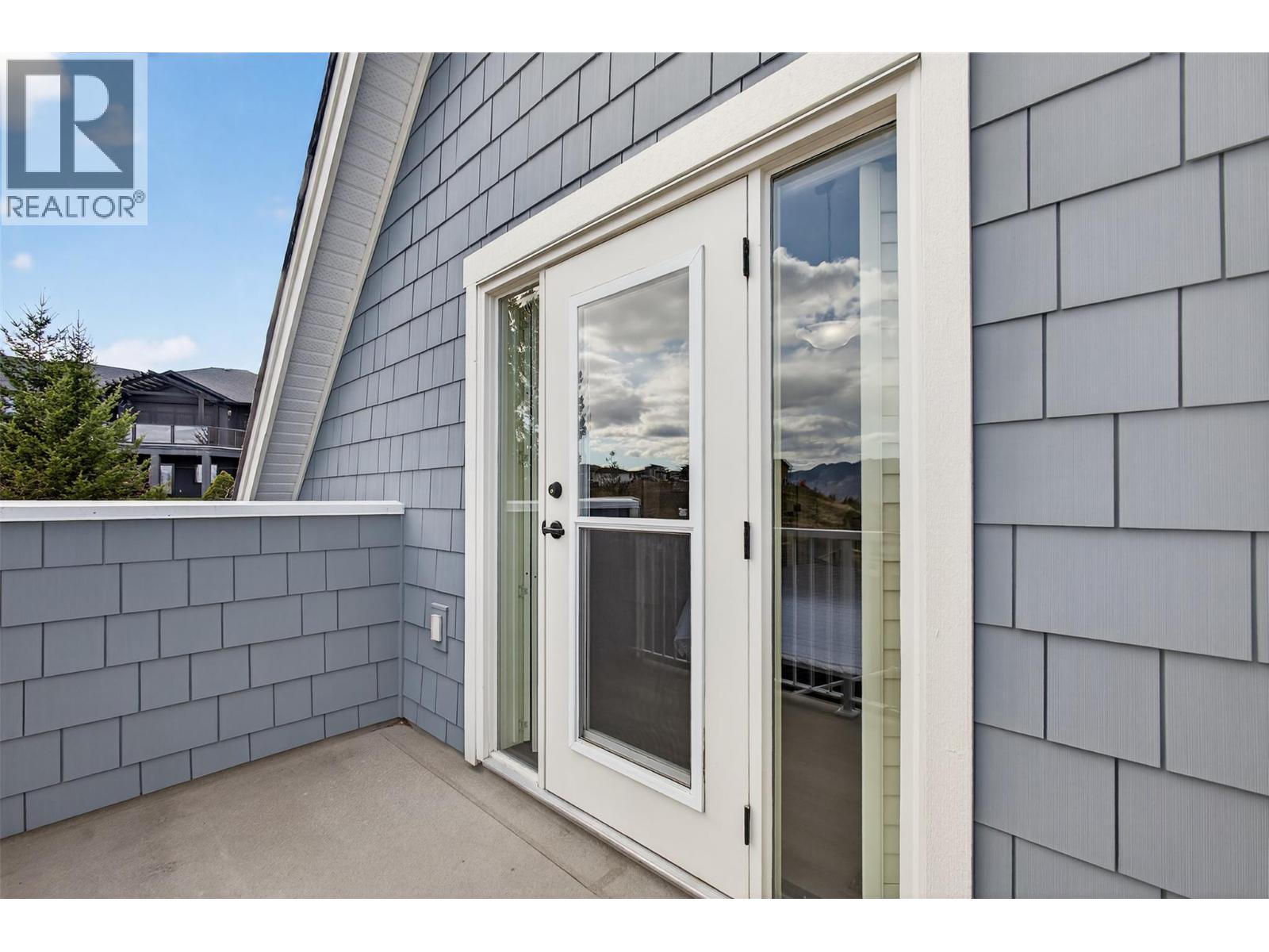 2478 Stone Grove Crescent, West Kelowna