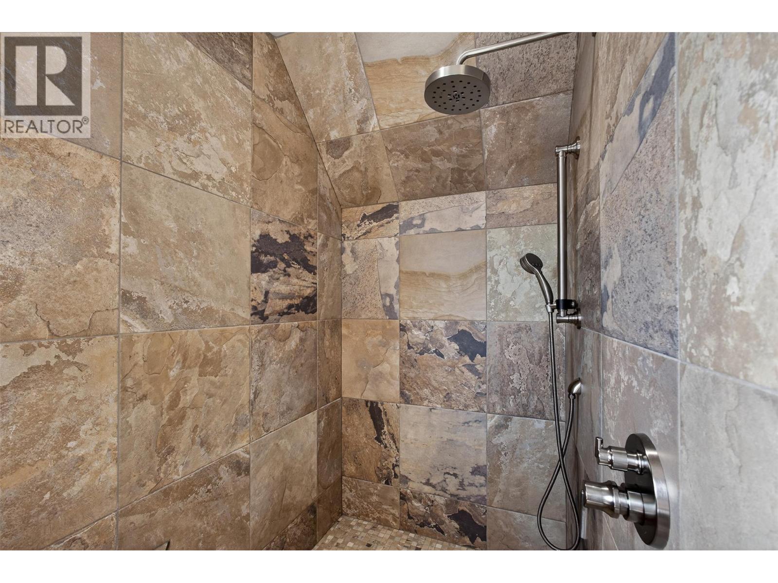 2478 Stone Grove Crescent, West Kelowna