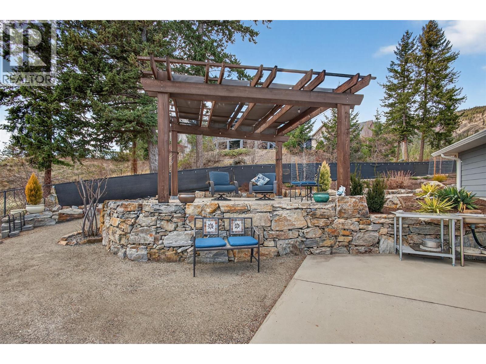 2478 Stone Grove Crescent, West Kelowna