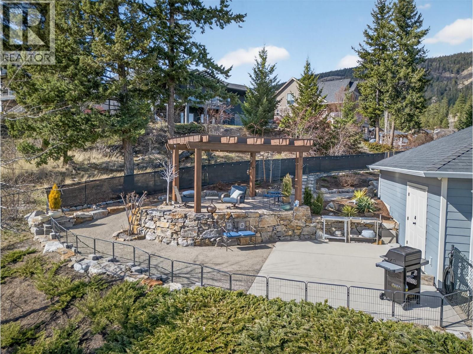 2478 Stone Grove Crescent, West Kelowna