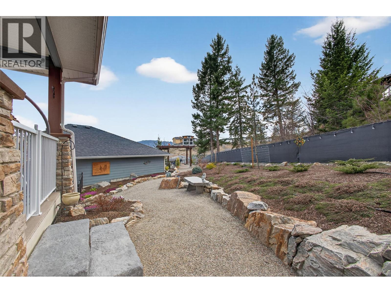 2478 Stone Grove Crescent, West Kelowna