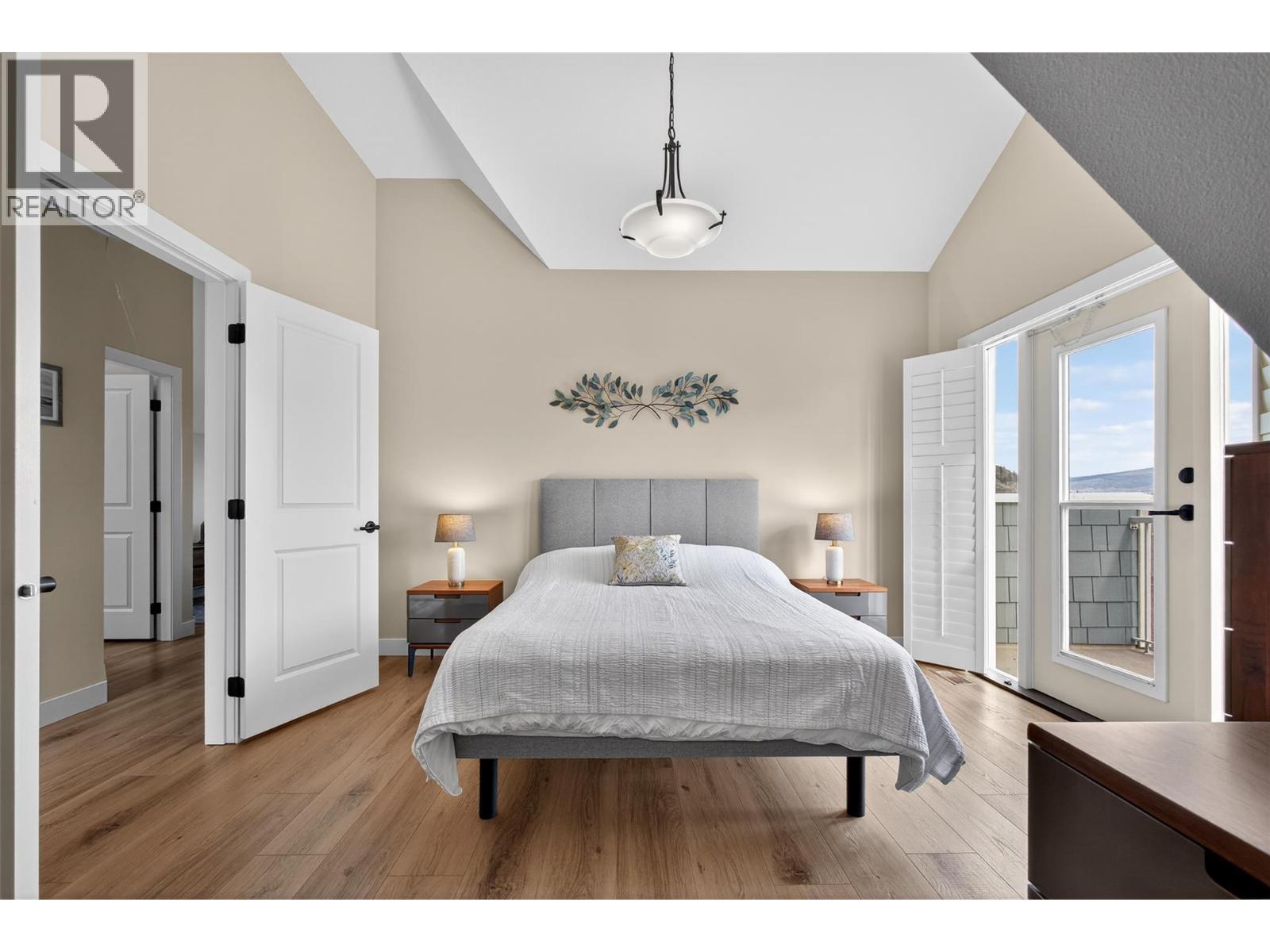 2478 Stone Grove Crescent, West Kelowna